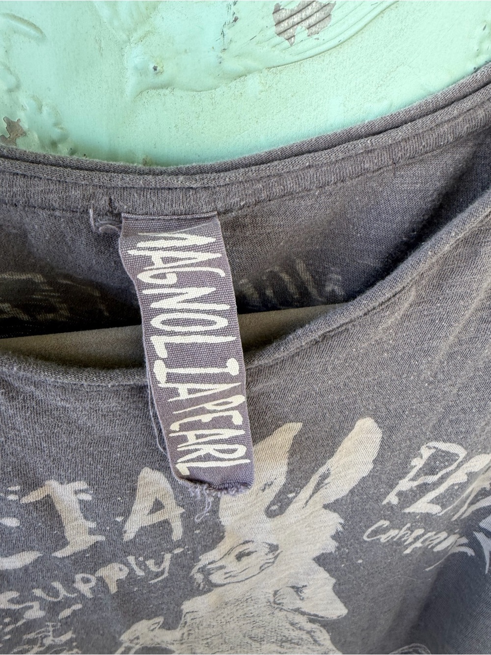 Lot of 2 Magnolia Pearl short sleeve tee shirts pink and gray. O/S will trade - Picture 7 of 11